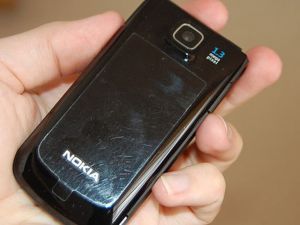Original Nokia 2720 fold Flip Big Bottom 2G GSM 900 / 1800 RM-519 Cell  Phone
