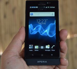 sony xperia sola